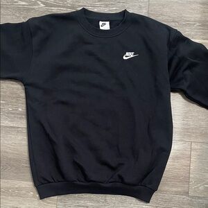 Nike Men's Black Crewneck Sweater